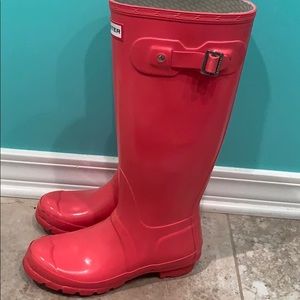 Hunter rain boots, lightly worn great condition!